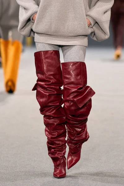 Look 34
